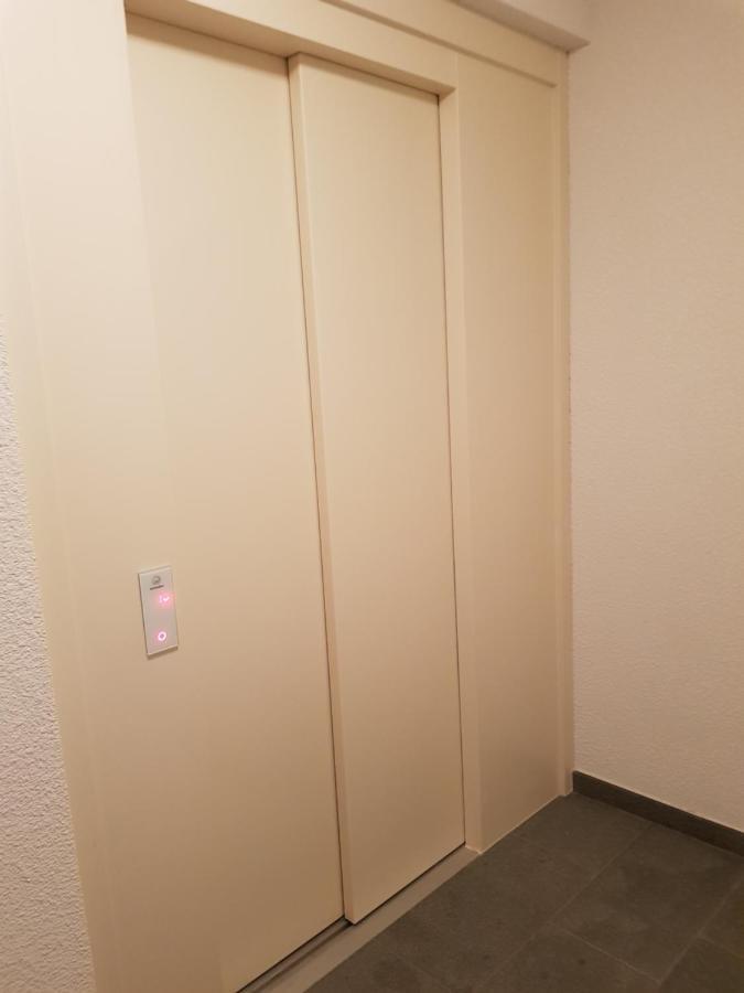 Koksijde Zeedijk La Digue 102 Appartement Met Garage - Lateraal Zeezicht Exterior foto